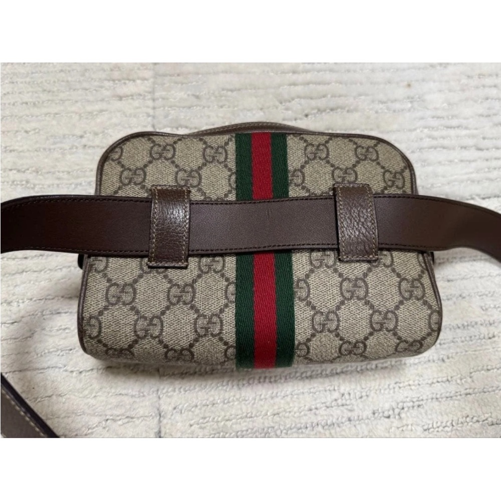 Gucci Beige Monogram Belt Bag with Red and Green Accents - Picture 2 of 7